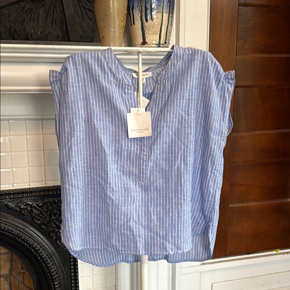 Beachlunchlounge Casual Blue Striped Top. NWT. Retail 58